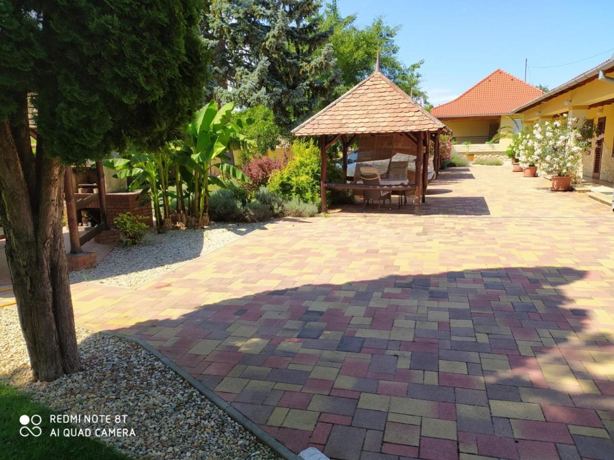 Spengler Apartman Harkány Екстериор снимка